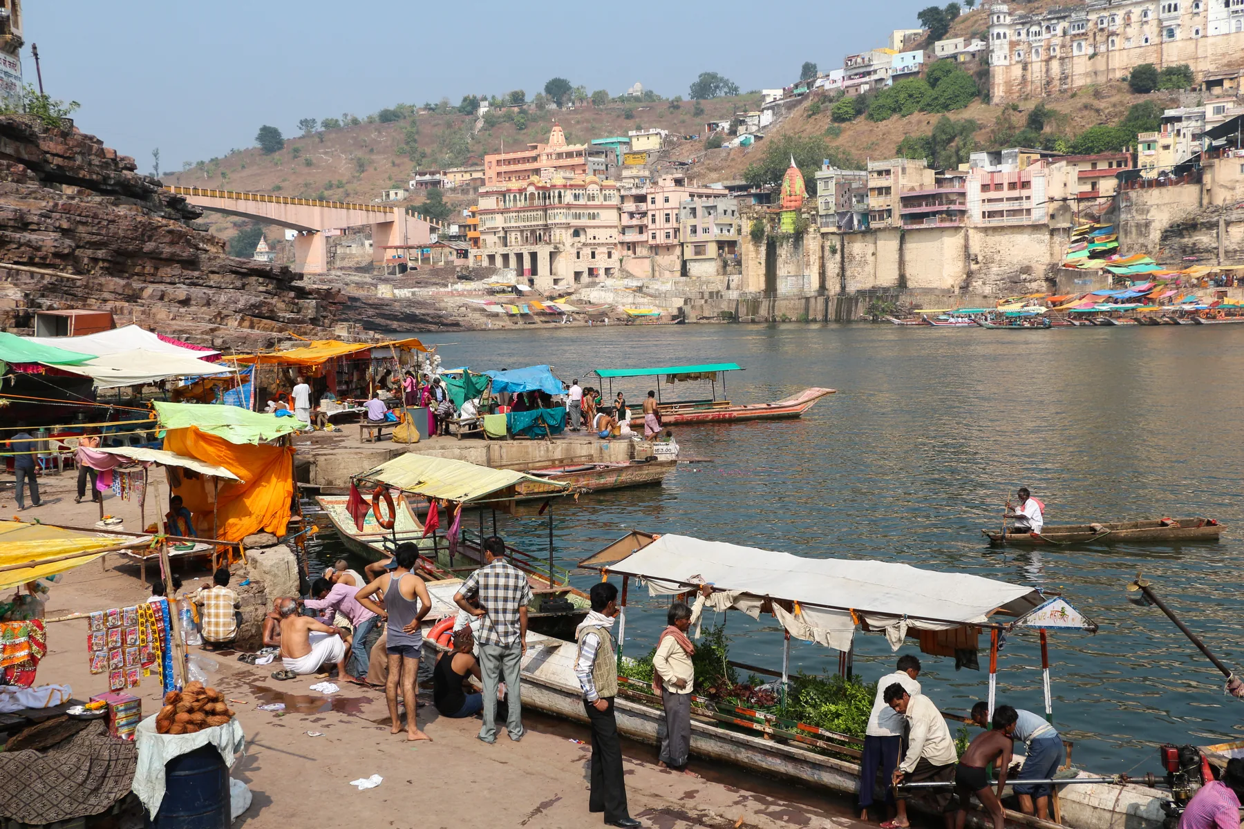 Gomukh ghat on the Narmada at Omkareshwar