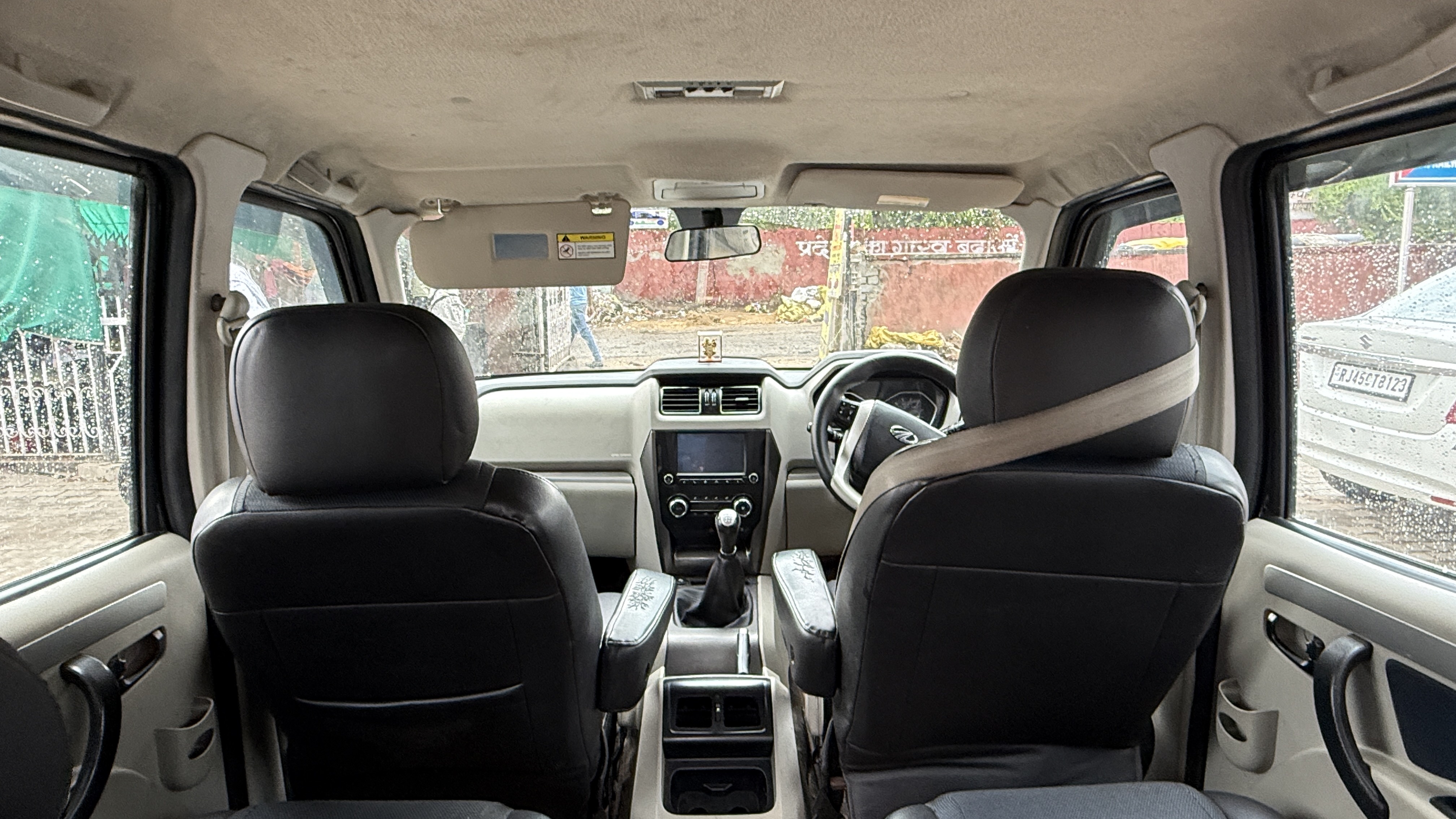 Photo 5 of Mahindra Scorpio S11 2020 available for rent on Hire N Ride