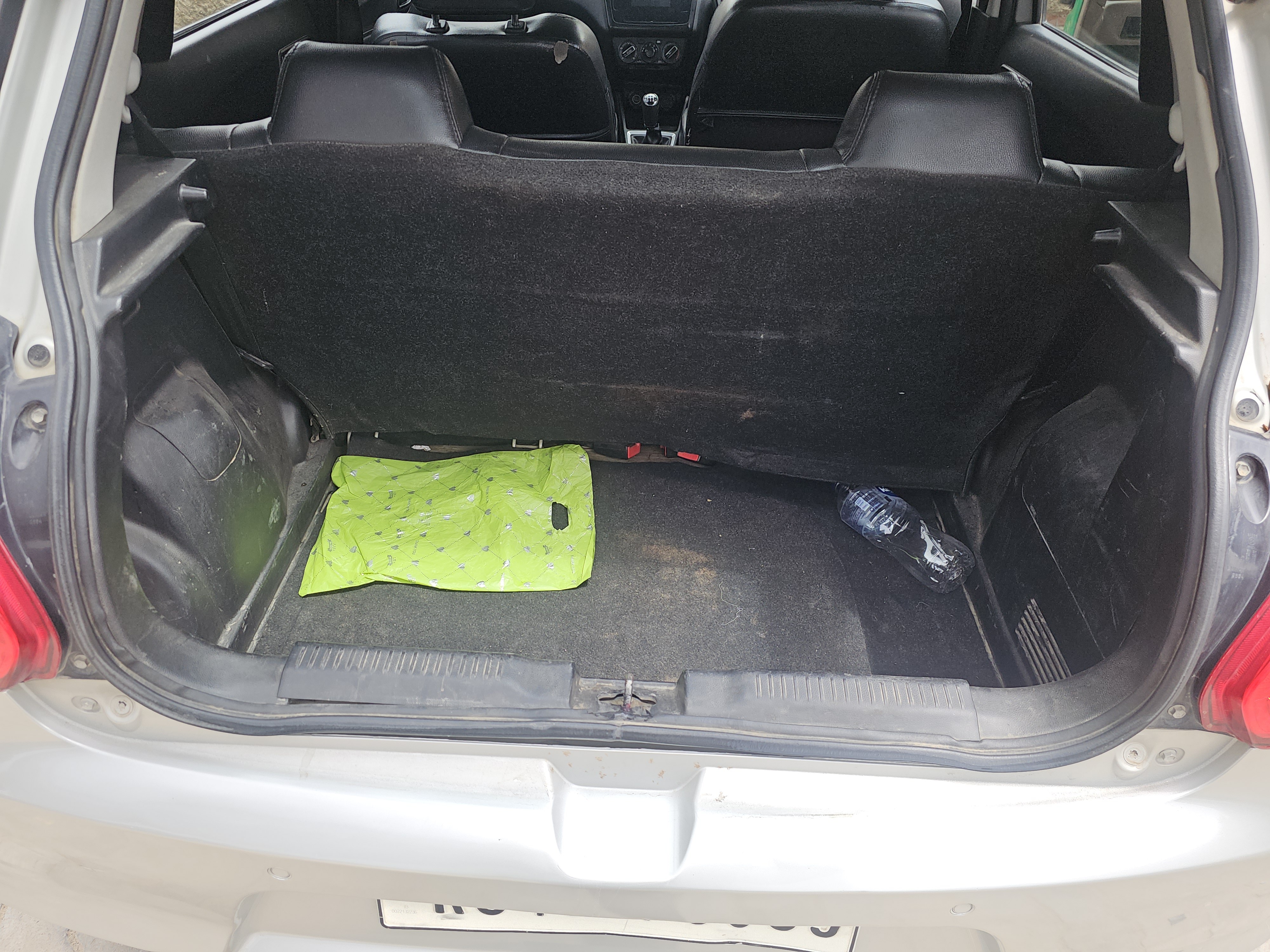 Photo 6 of Maruti Suzuki Swift Vxi 2021 available for rent on Hire N Ride