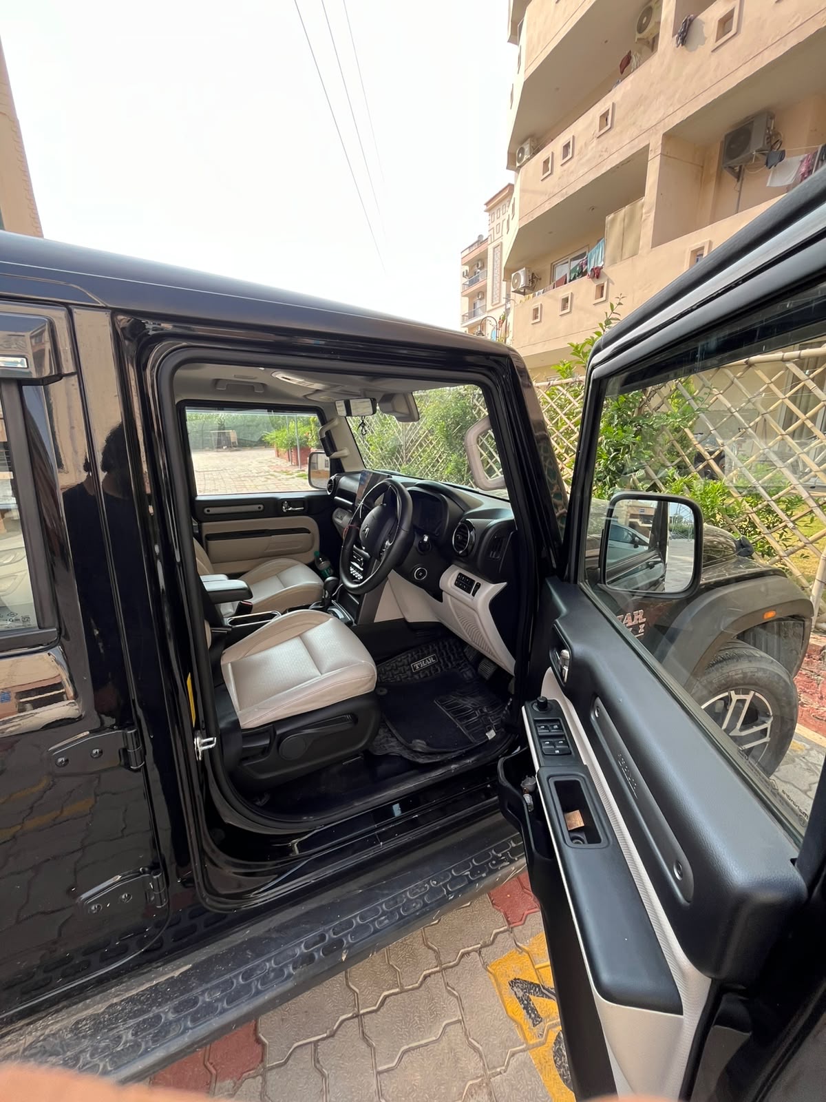 Photo 6 of Mahindra Thar Roxx Ax5l 2025 available for rent on Hire N Ride