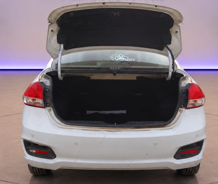 Photo 6 of Maruti Suzuki Ciaz Smart Hybrid Sigma 2023 available for rent on Hire N Ride