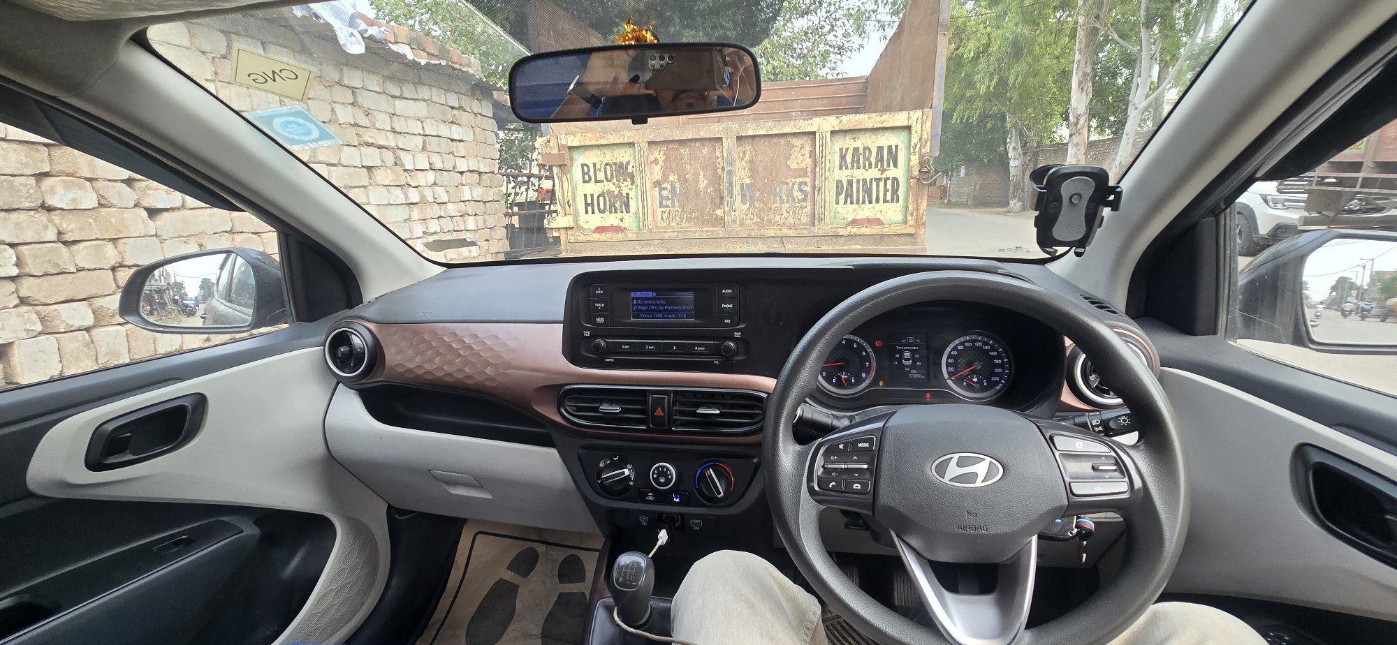 Photo 4 of Hyundai Aura S 2024 available for rent on Hire N Ride
