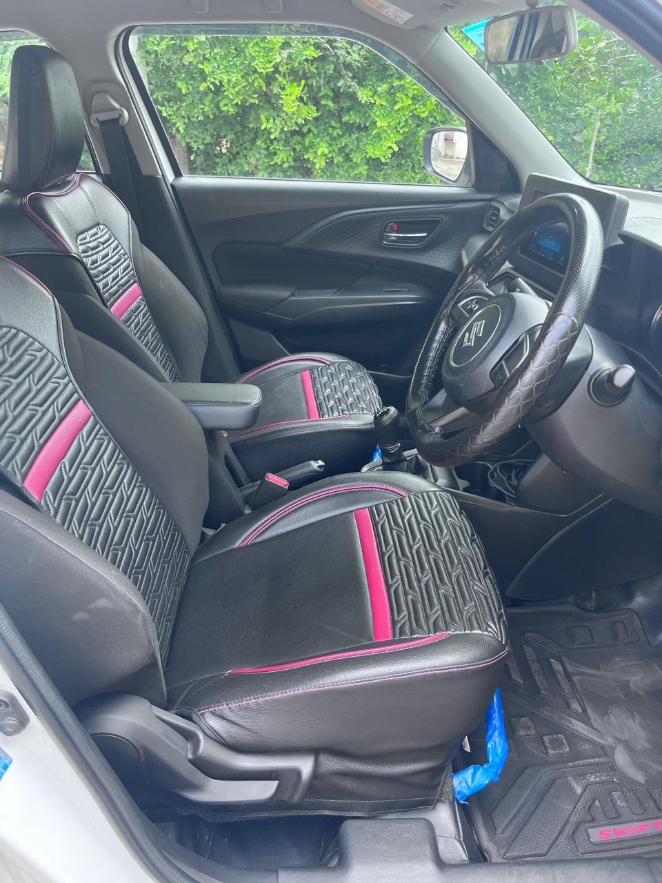 Photo 5 of Maruti Suzuki Swift Vxi 2025 available for rent on Hire N Ride