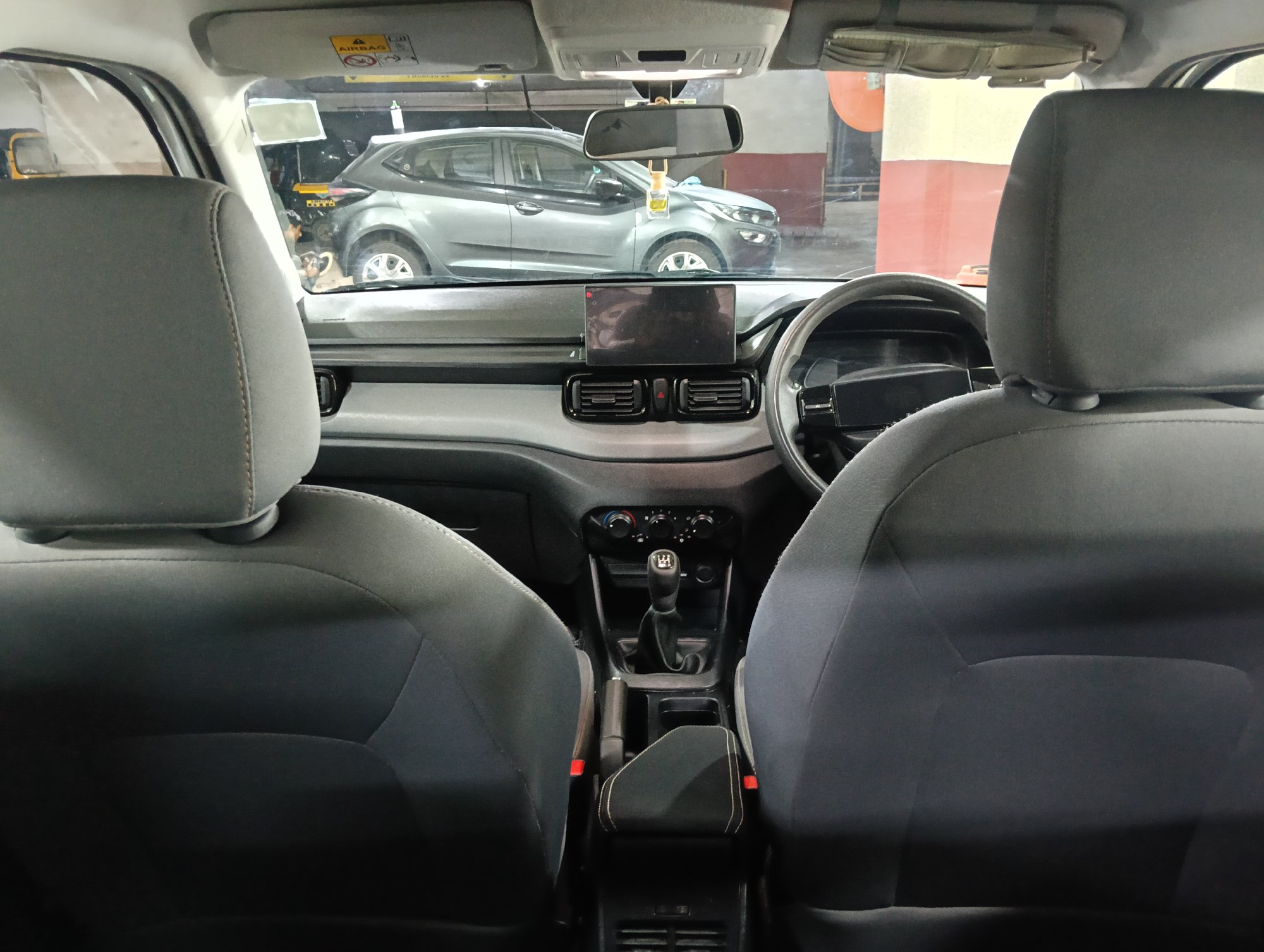 Photo 5 of Tata Punch Pure (cng, Manual) 2026 available for rent on Hire N Ride