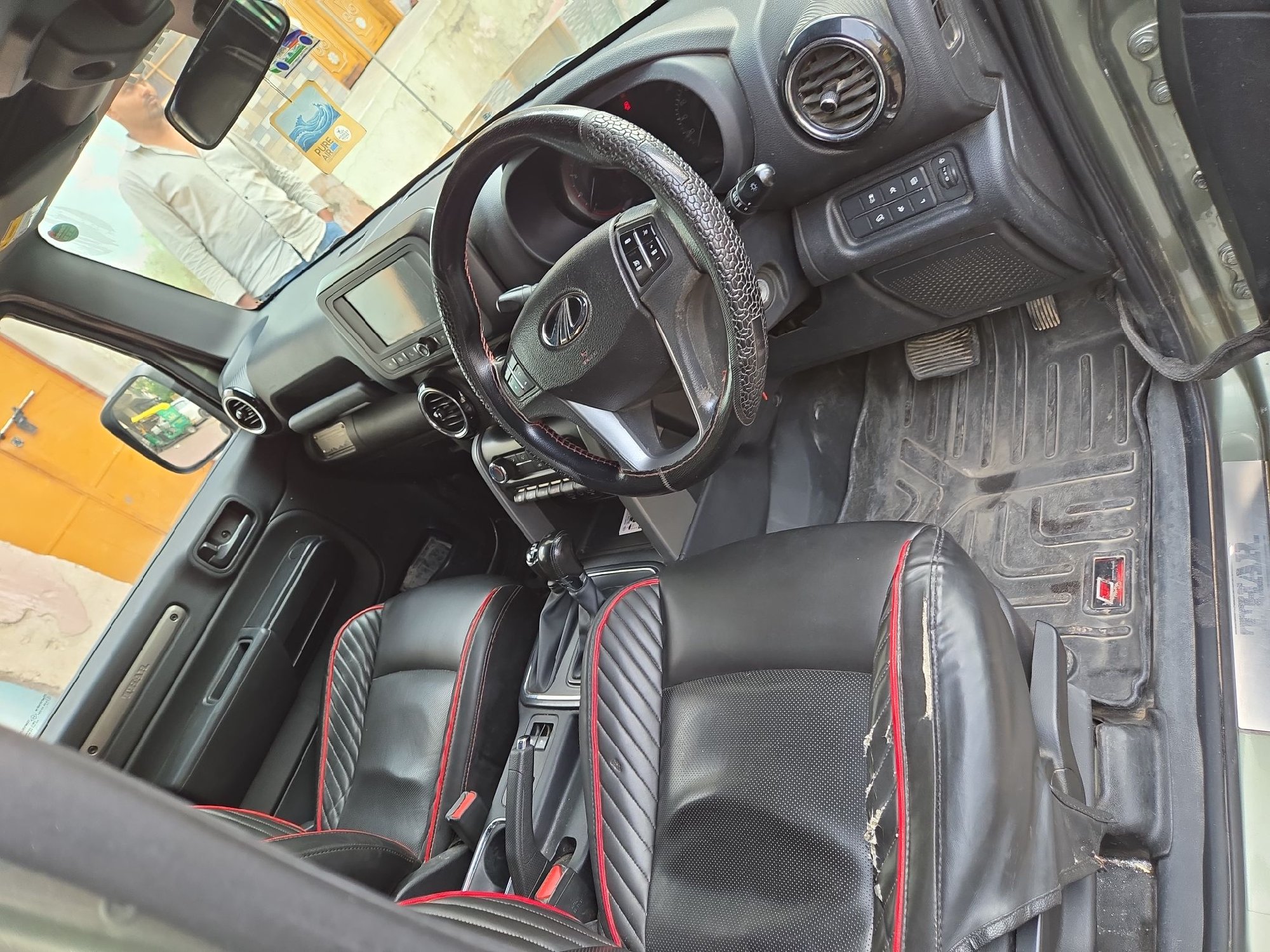 Photo 4 of Mahindra Thar Lx 2021 available for rent on Hire N Ride