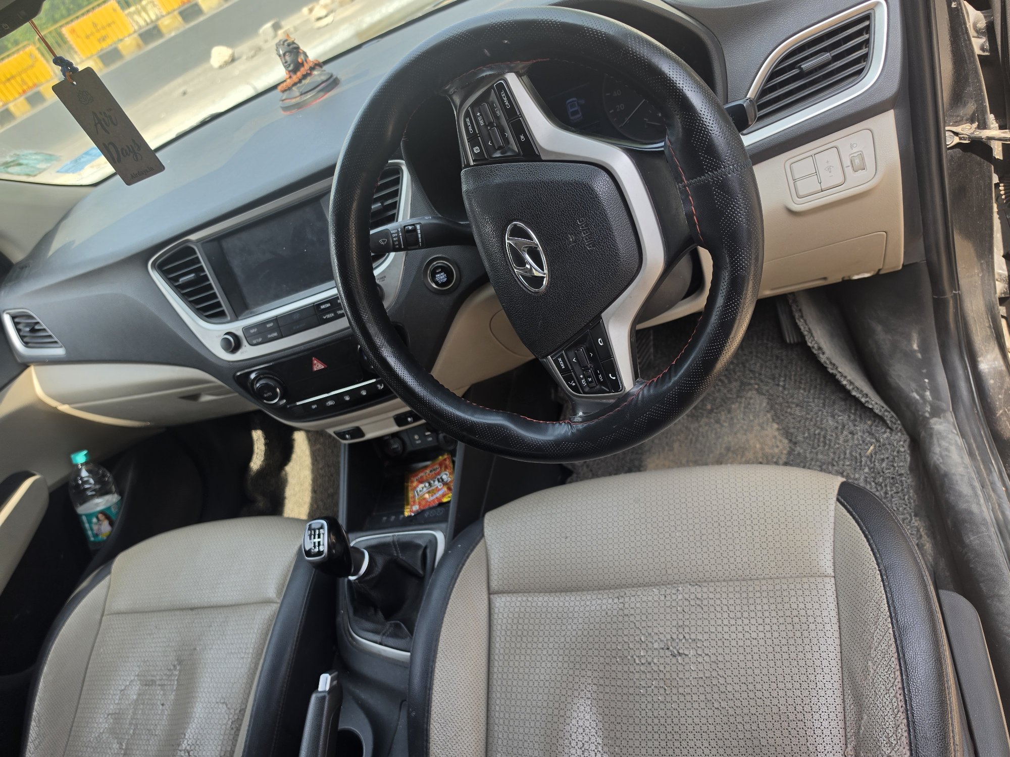 Photo 5 of Hyundai Verna Sx(o) 2019 available for rent on Hire N Ride