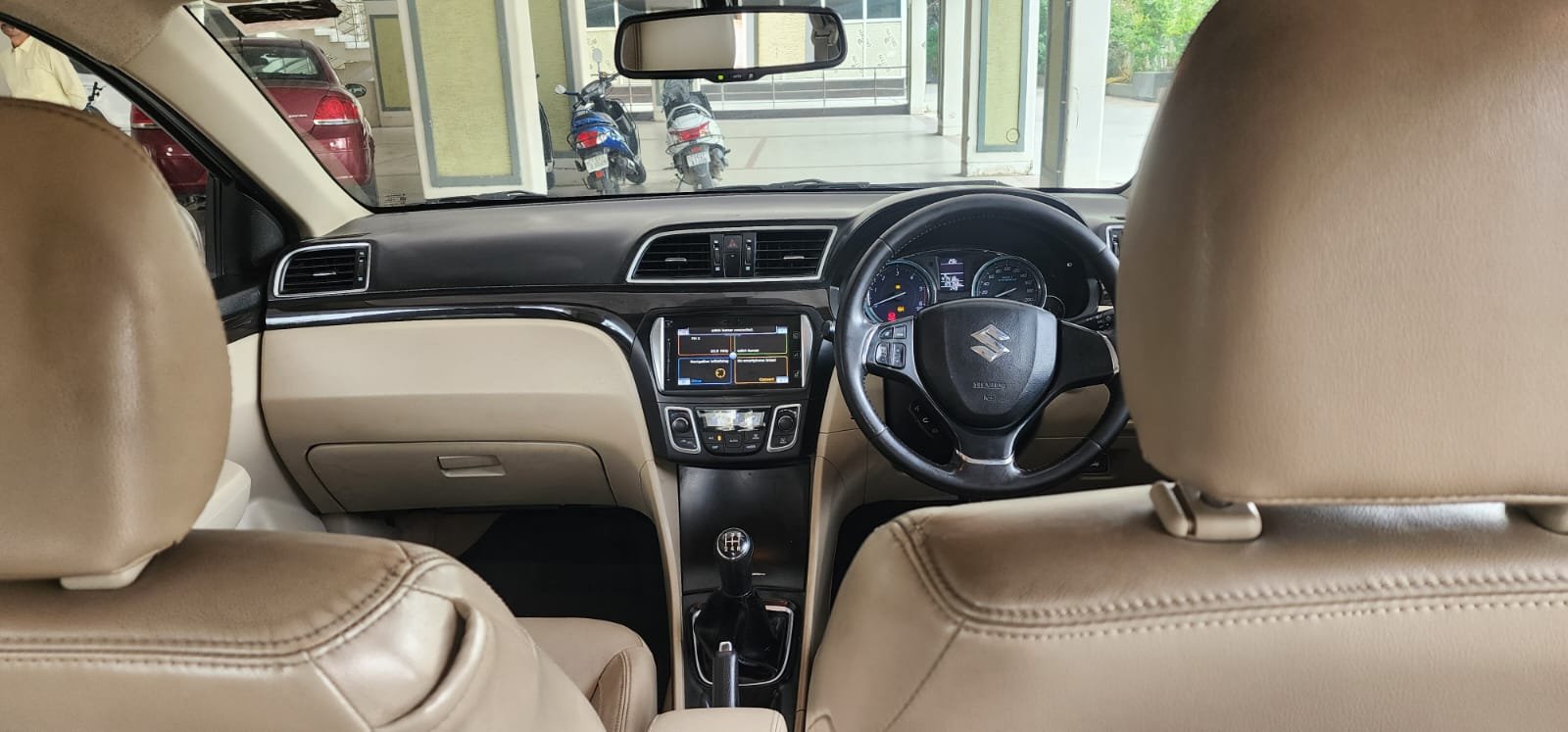 Photo 5 of Maruti Suzuki Ciaz Smart Hybrid Alpha 2017 available for rent on Hire N Ride