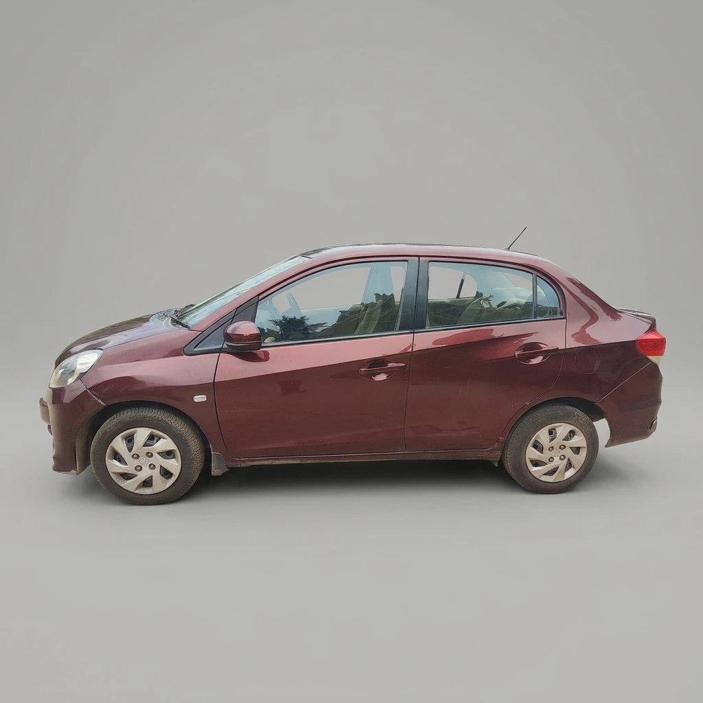 Photo 3 of Honda Amaze S Mt (i-dtec) 2015 available for rent on Hire N Ride